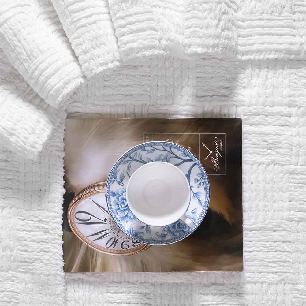 Kathy Ireland Oversized Chenille Fringed Basket Throw by Bed Bath Fashions — view 17