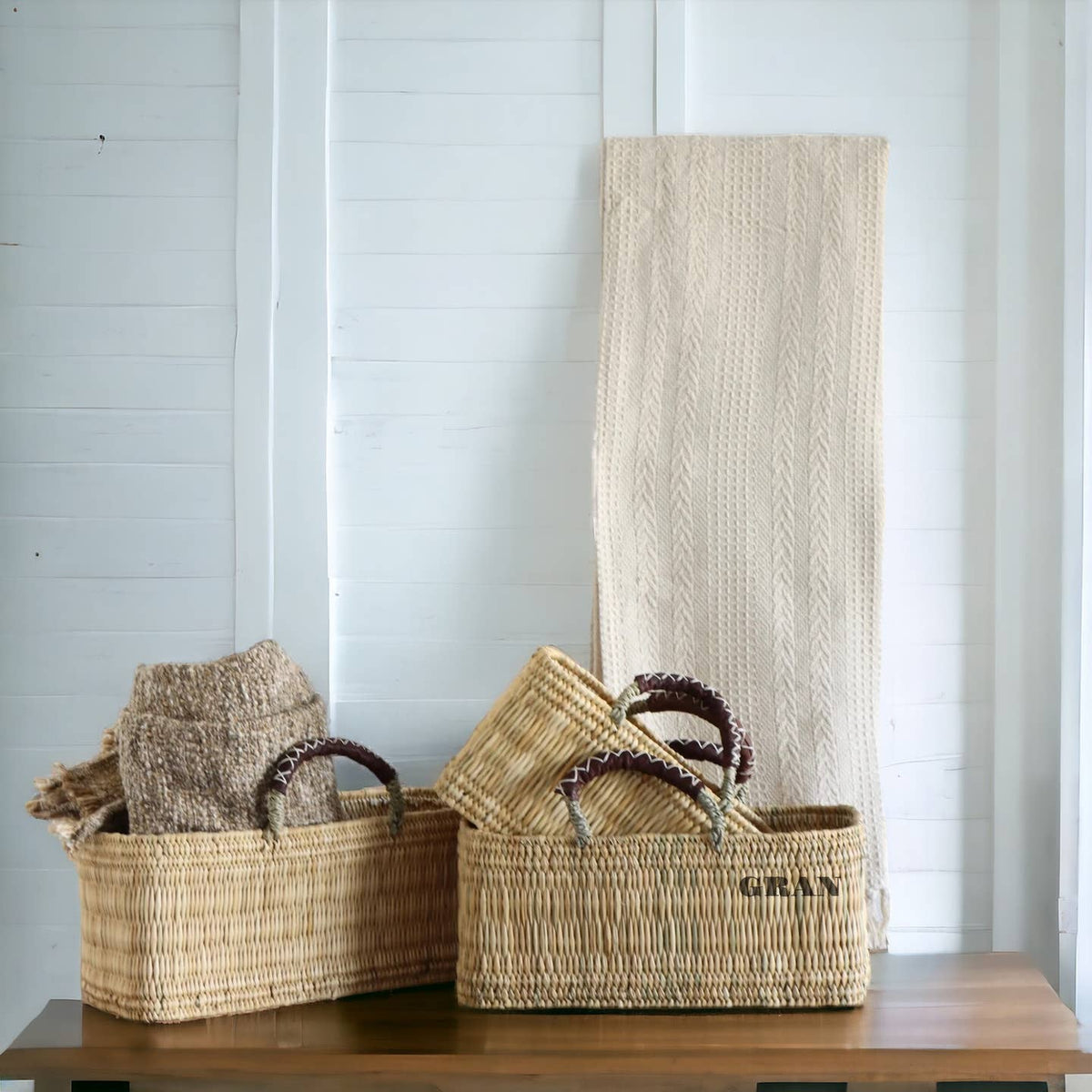 Market Reed Storage & Leather Baskets Shopping Bag by Gran Wholesale — view 3