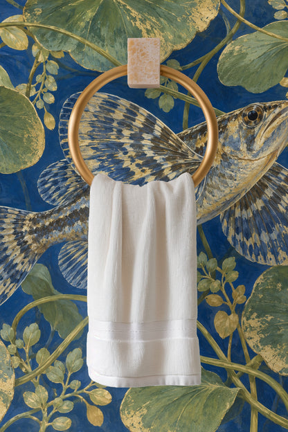 Section showing the intertwining stems and waterlily leaves on the wallpaper