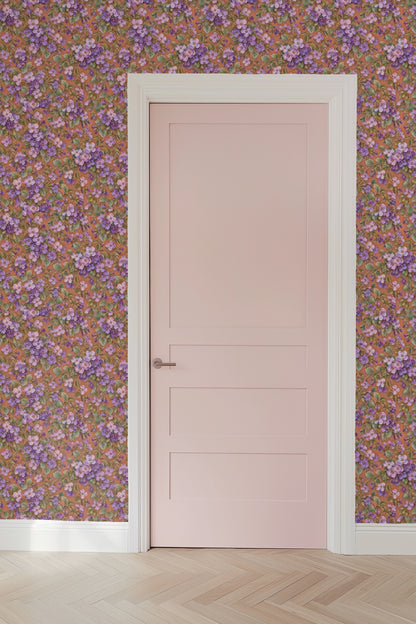 Elegant composition of aubrieta vine patterns with distinct leaf veins