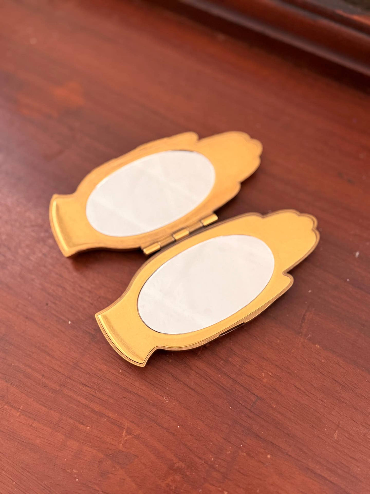 Handheld Compact by A Shop of Things — view 9