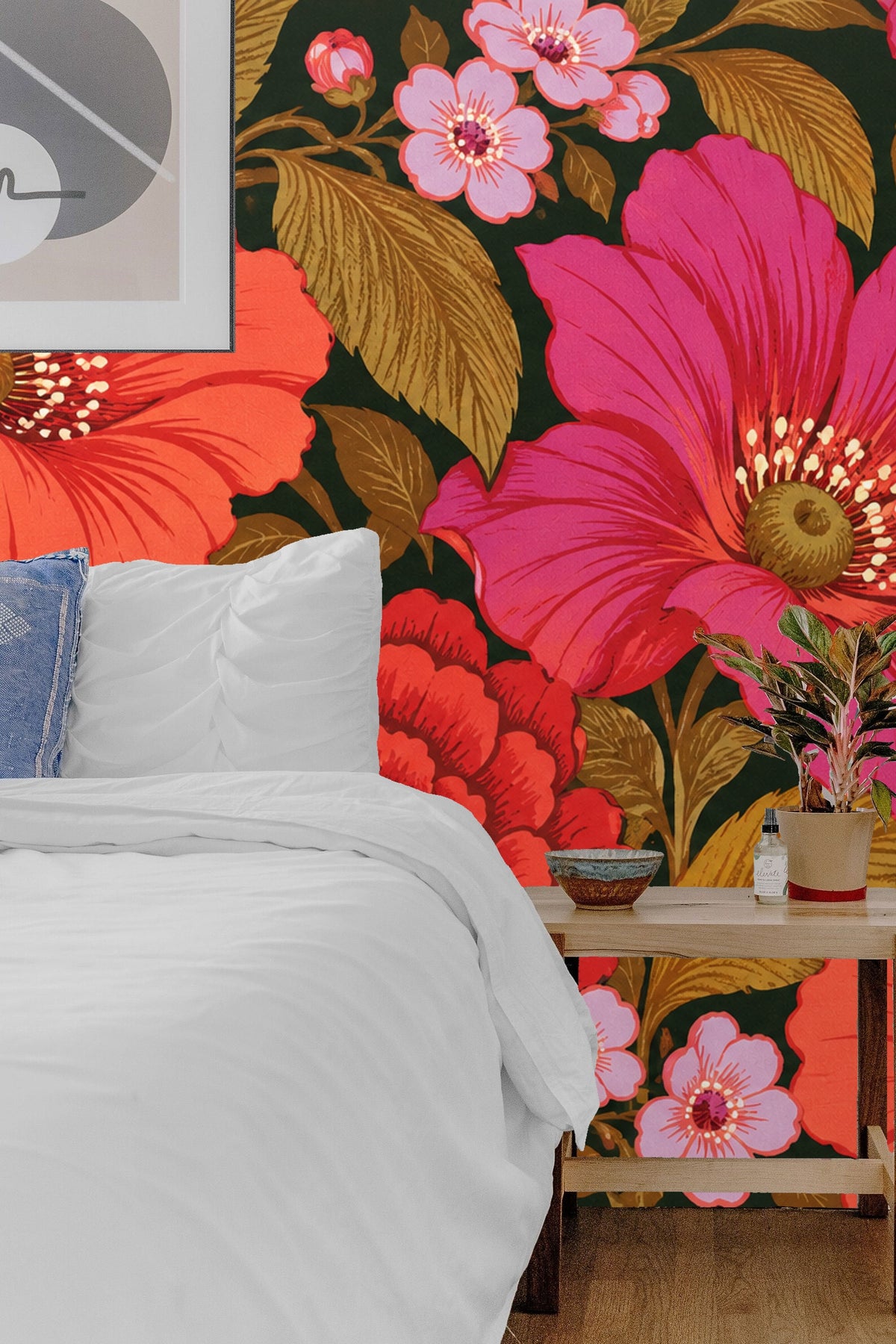 Poppy and Rose Expanse wallpaper shown in an interior setting