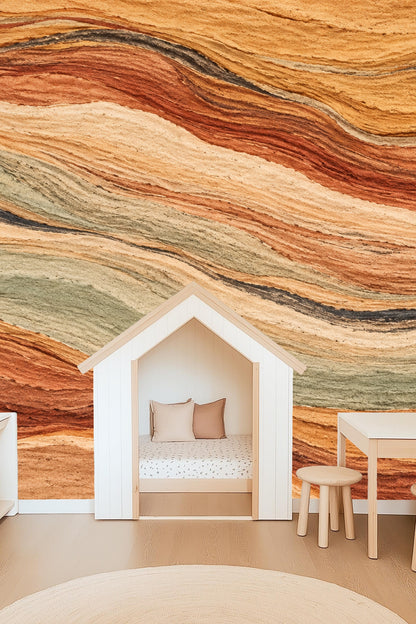 Wallpaper pattern demonstrating horizontal striations and organic flow