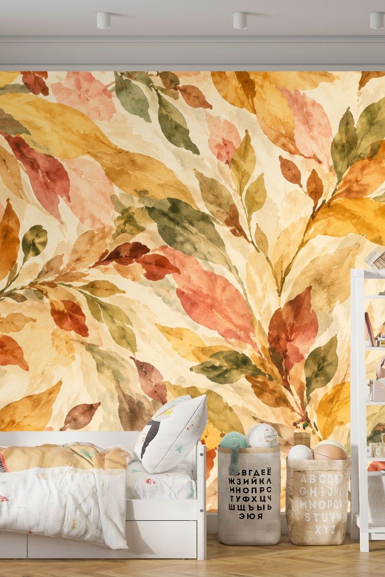 Large leaf clusters in varied warm hues adding visual warmth