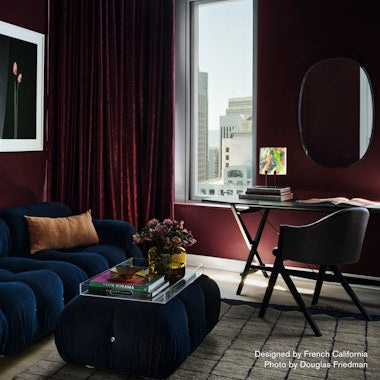 LOBBY SCENE