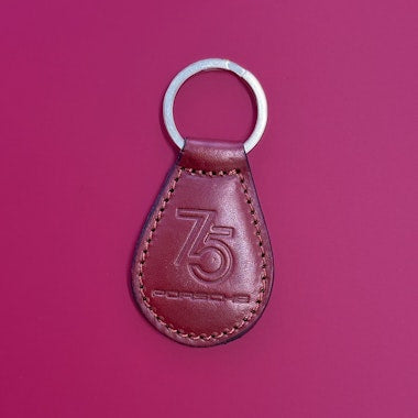 PORSCHE RUBY STAR